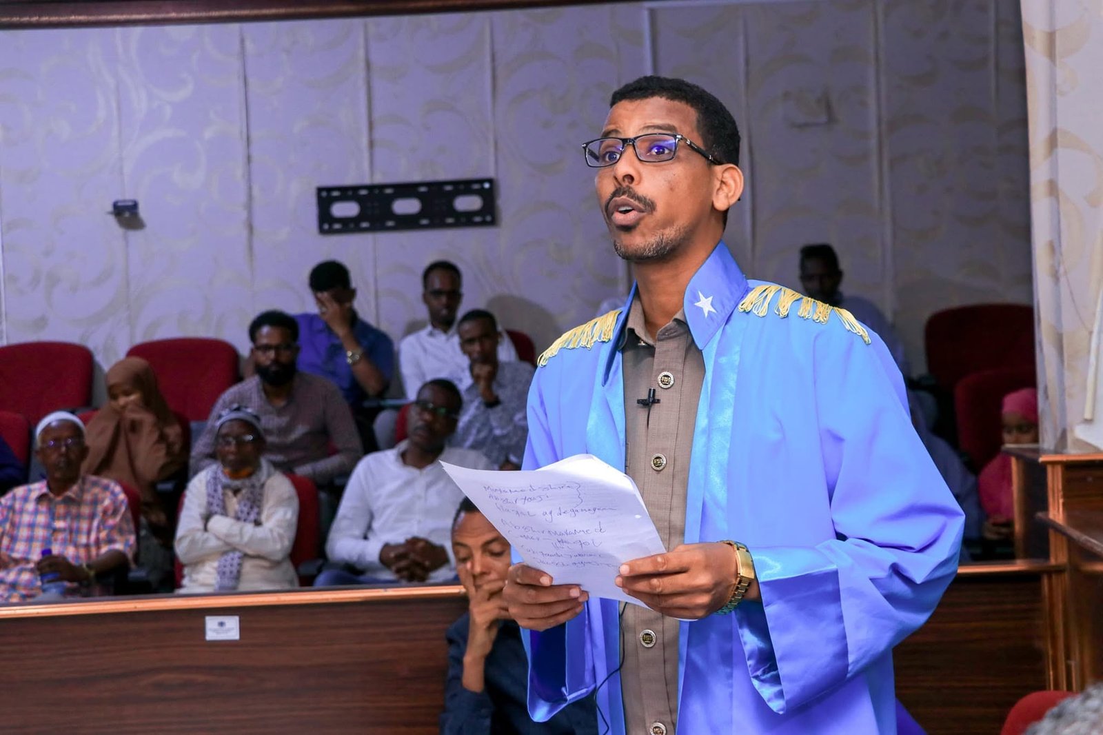 A Gardhawr advocate addressing the court